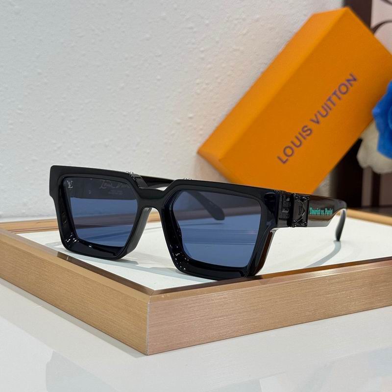Louis Vuitton Sunglasses ID:20260319-221